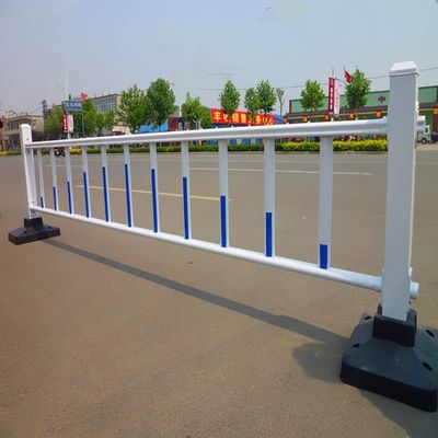 筑牢城市安全防線 市政護欄、道路隔離柵與交通防撞護欄的防腐材料解析